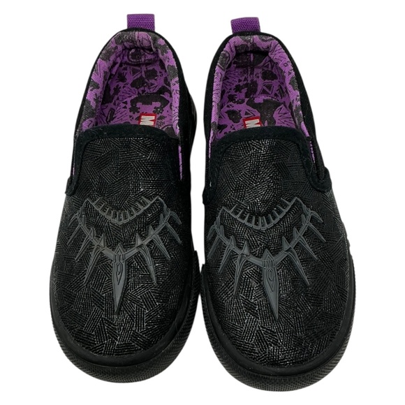 Ground Up Marvel Black Panther Slip On Sneaker - Picture 3 of 12